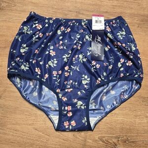NWT!! Vintage Vanity Fair Blue Pink Floral Panties Size 7 Granny Panties